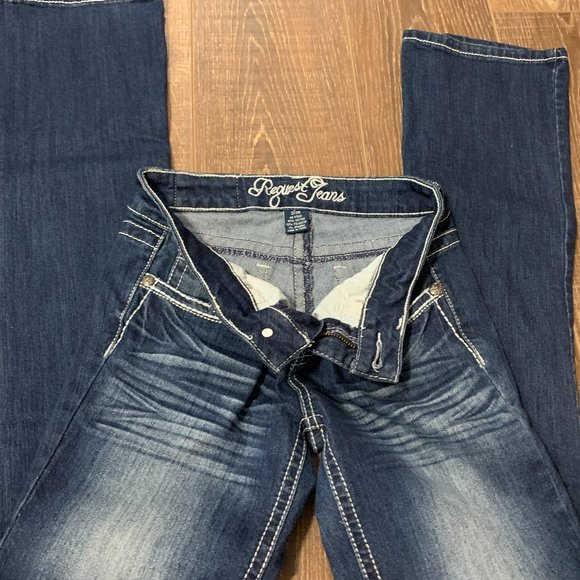 Request Jeans - Size 3 - Picture 7 of 8